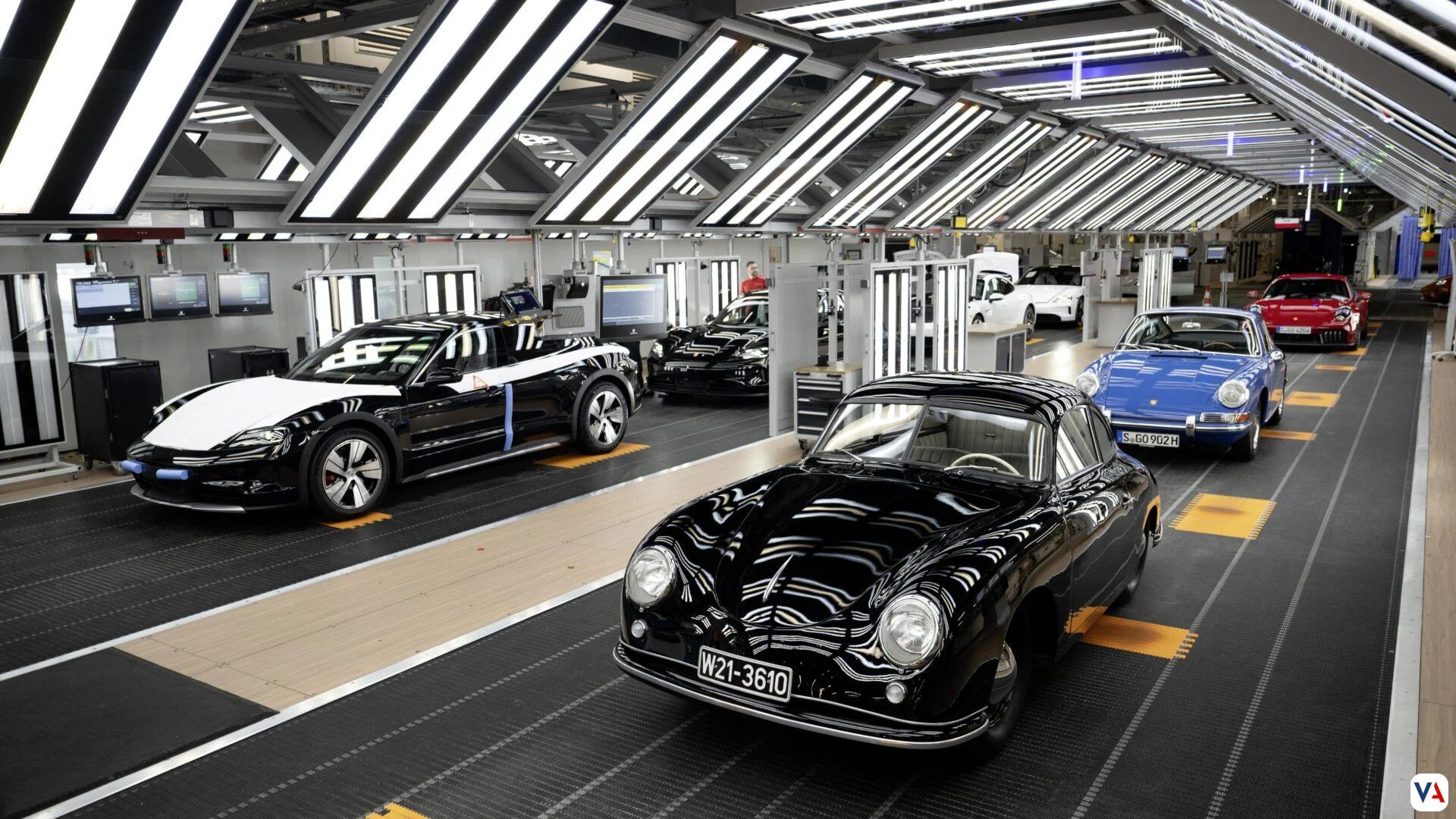 75 años de pasión y velocidad: Porsche celebra un hito histórico en Zuffenhausen 8 75 años de pasión y velocidad: Porsche celebra un hito histórico en Zuffenhausen -