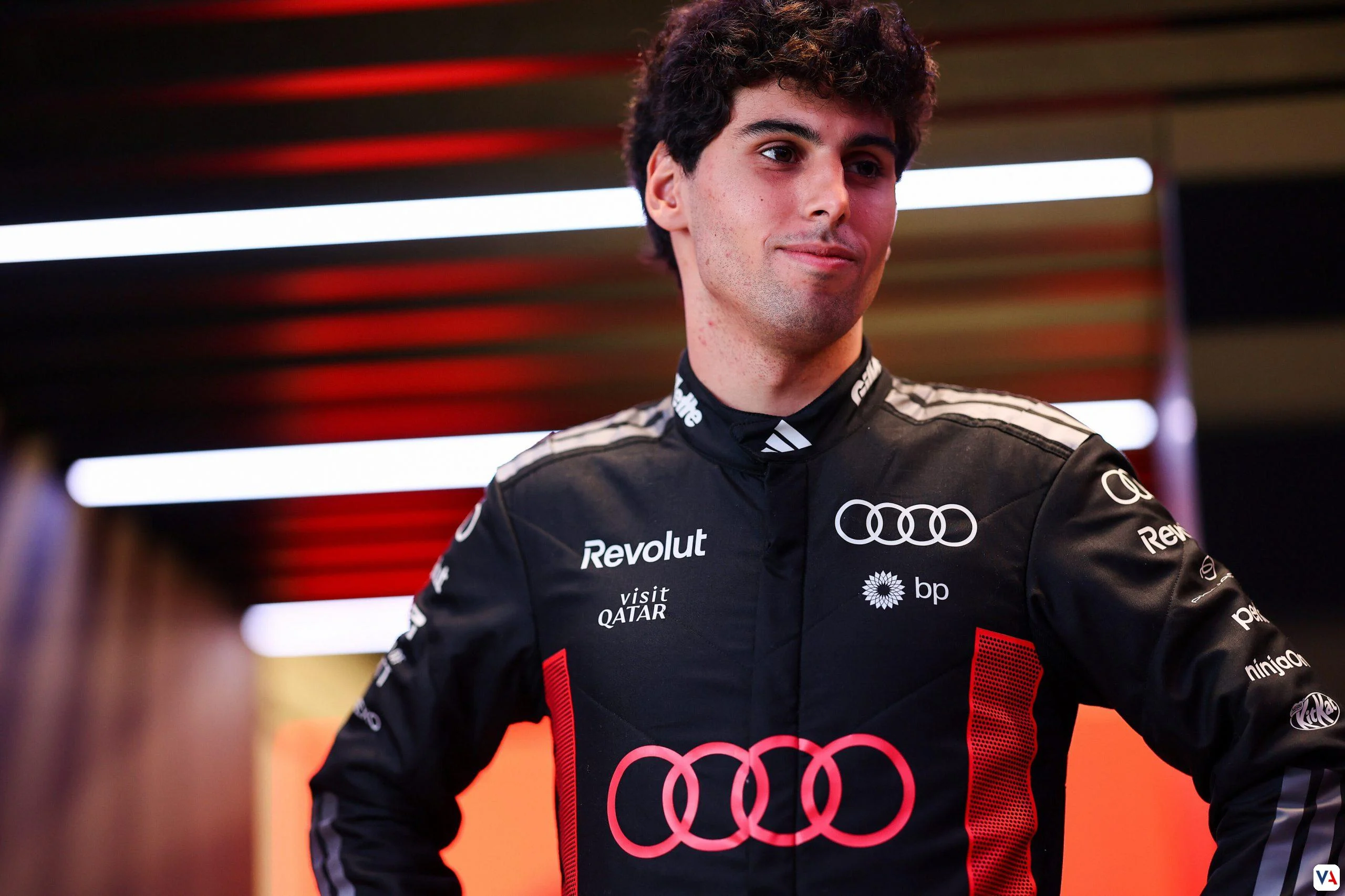 Audi Revolut F1 Team x adidas: La colección que revoluciona el estilo motor 37 Audi Revolut F1 Team x adidas: La colección que revoluciona el estilo motor -