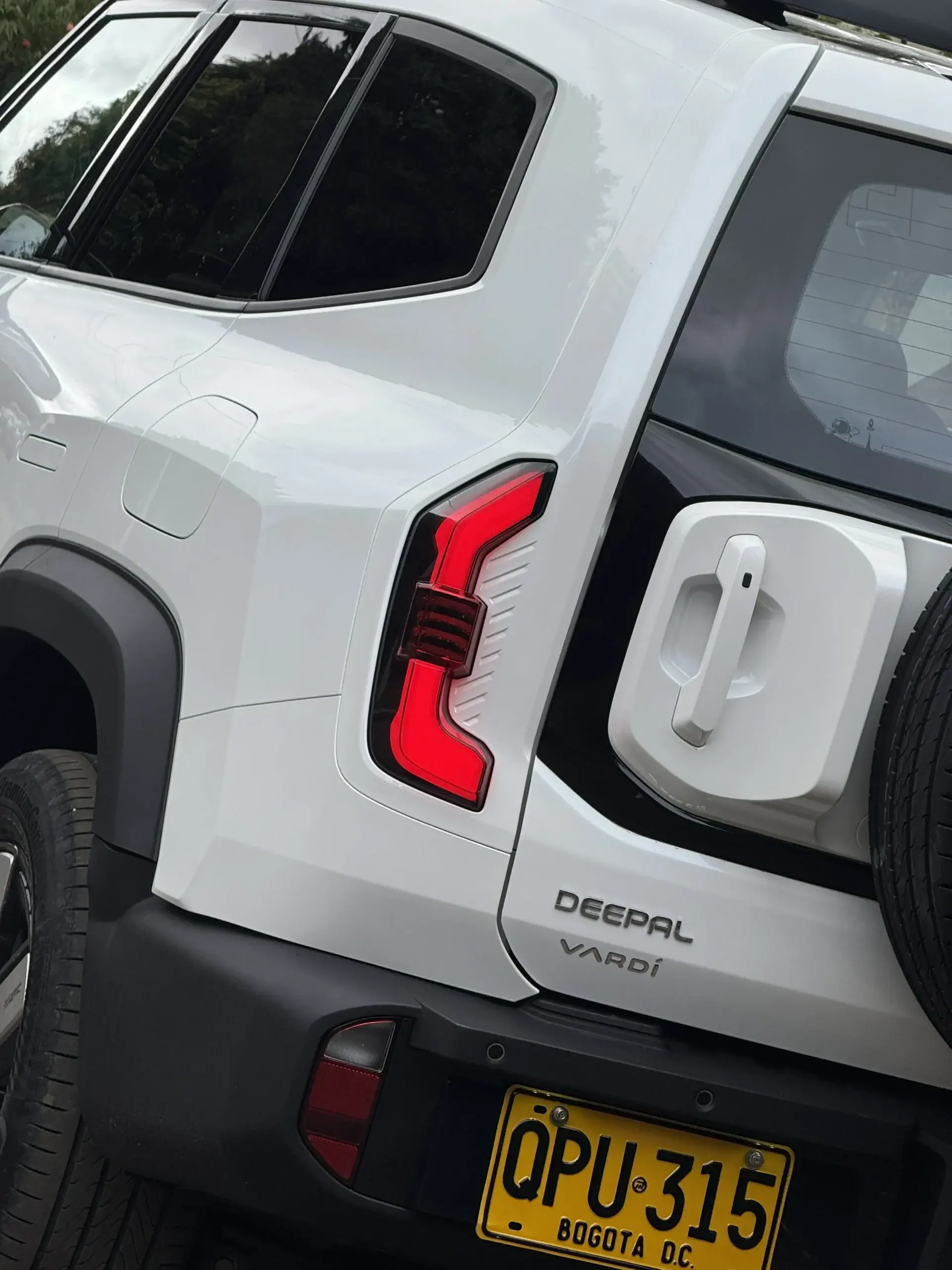 Deepal G318: un SUV de rango extendido preparado para las aventuras off-road en Colombia 19 Deepal G318: un SUV de rango extendido preparado para las aventuras off-road en Colombia -