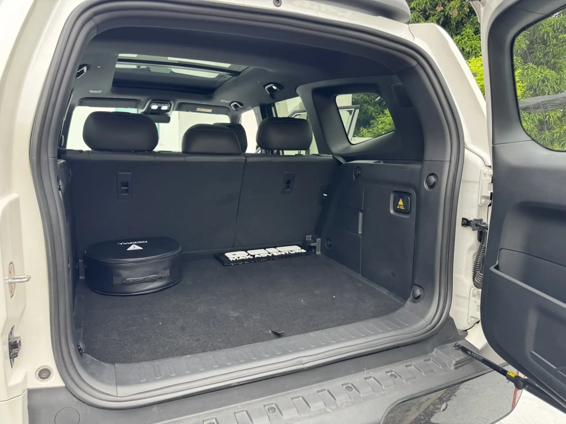 Deepal G318: un SUV de rango extendido preparado para las aventuras off-road en Colombia 11 Deepal G318: un SUV de rango extendido preparado para las aventuras off-road en Colombia -