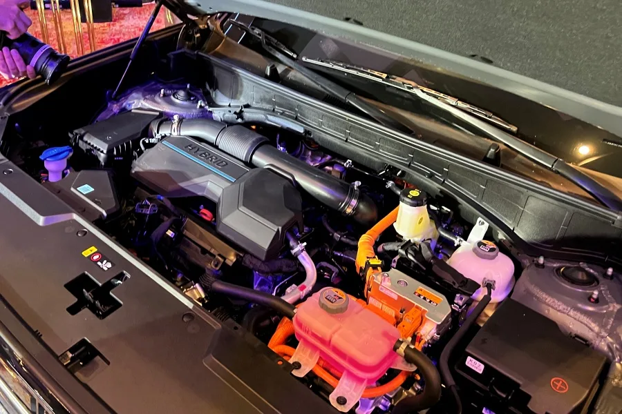 Hyundai Santa Fe Hybrid en Colombia: llama la atención por su estilo y sorprende por su eficiencia 2 Lanzamiento Hyundai Santa Fe Hybrid Limited 4x4 en Colombia