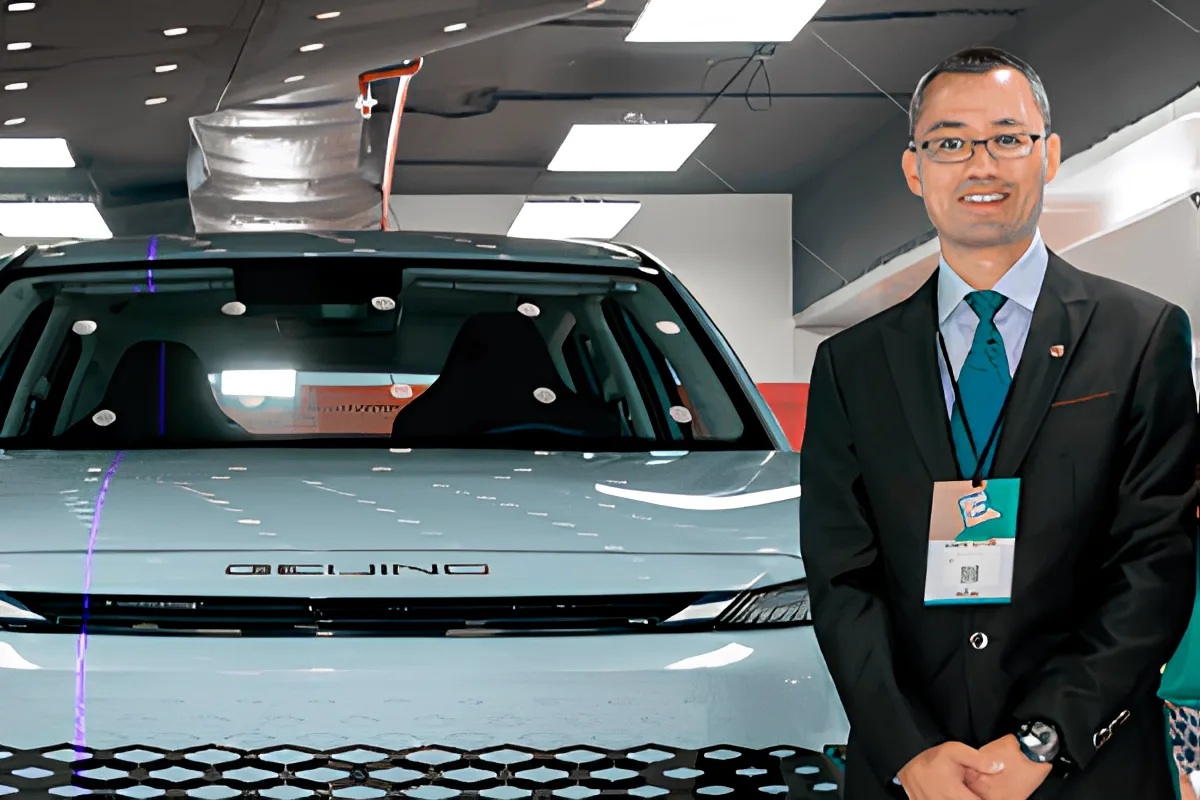 BAIC y autos eléctricos en Colombia: Un crecimiento fenomenal del 35% en el mercado 2 Baic en Autoshow GYE Solo Henry He upsacaled