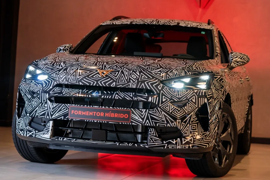 Misterio revelado: el renovado CUPRA Formentor 2026 ya está rodando en Colombia 6 CUPRA Formentor 2026 preventa Colombia