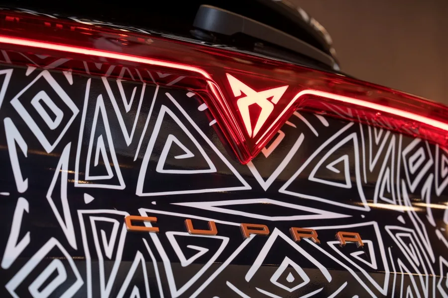 Misterio revelado: el renovado CUPRA Formentor 2026 ya está rodando en Colombia 2 CUPRA Formentor 2026 preventa Colombia