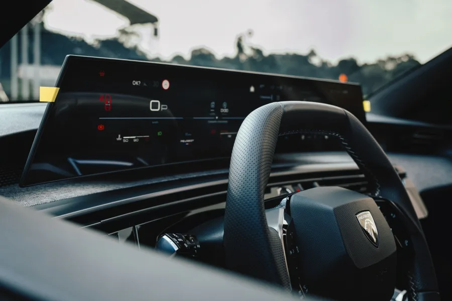 El nuevo Peugeot 3008 llega a Colombia con su vistoso Panoramic i-Cockpit 8 Peugeot 3008 GT en Colombia