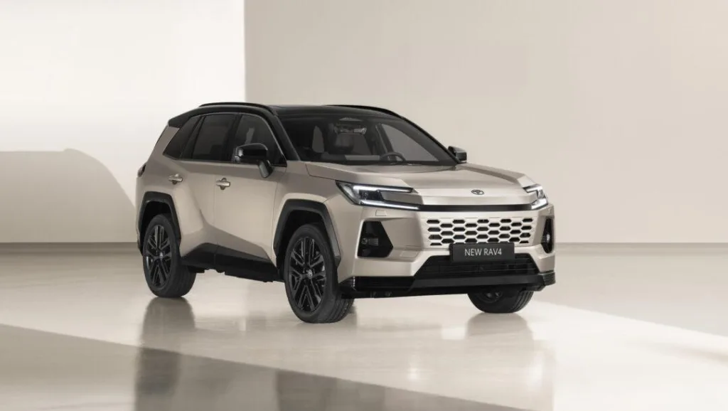 Nueva Toyota RAV4: Eficiente, potente y muy avanzada se presenta al mundo 2 Nueva Toyota RAV4
