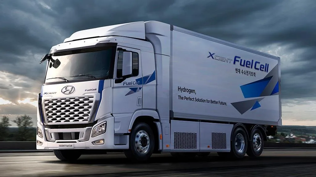 Hyundai Xcient: el camión de hidrógeno que pisa fuerte en USA 10 HYUNDAi-XCIENT camión de hidrógeno