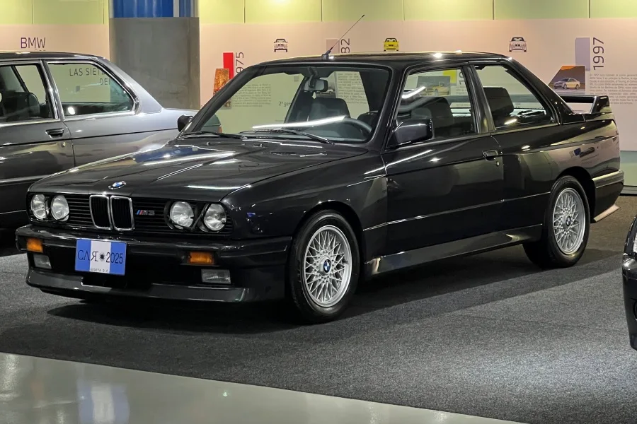¡El BMW Serie 3 cumple 50 años! Así los celebra Autogermana en Colombia 6 BMW Serie 3 celebración 50 años Autogermana