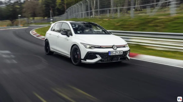 El Golf GTI EDITION 50: Un hito velocista inolvidable en Nürburgring y su poder sorprendente Golf GTI EDITION 50