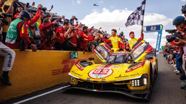 Ferrari Triunfa por Tercer Año Consecutivo en las 24 Horas de Le Mans Ferrari Le Mans