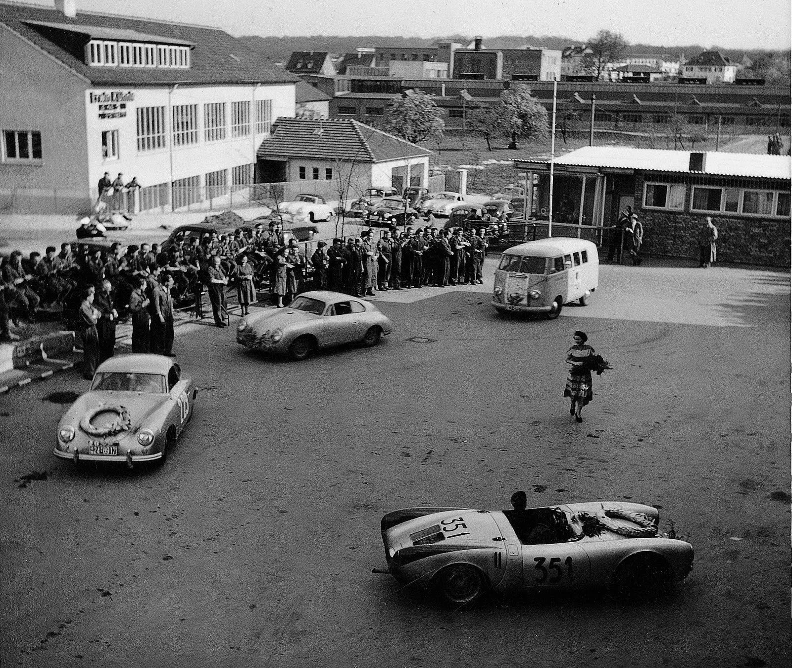 El equipo de Porsche en la Mille Miglia de 1954