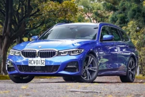 BMW 330i Touring Edición M Colombia