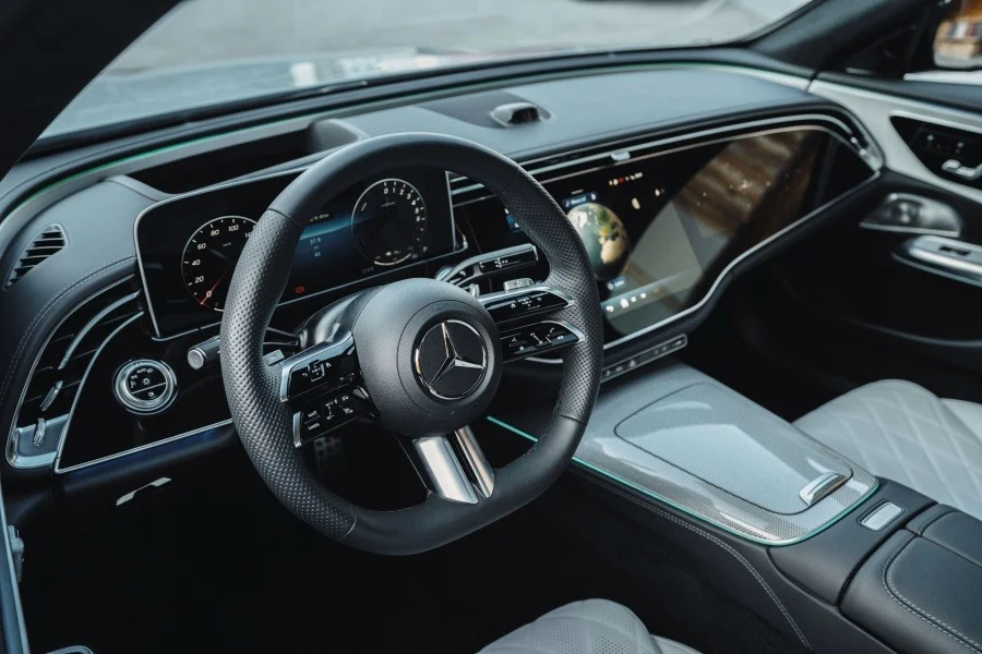 Mercedes-Benz Clase E Estate (S214): La suntuosa alternativa a los SUV 3 Mercedes-Benz Clase E Estate (S214): La suntuosa alternativa a los SUV -