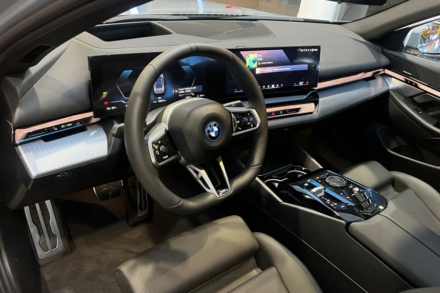 BMW i5 eDrive40 M Sport en Colombia