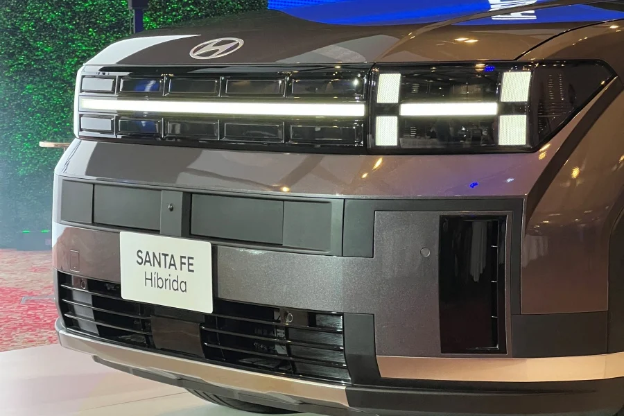Lanzamiento Hyundai Santa Fe Hybrid Limited 4x4 en Colombia