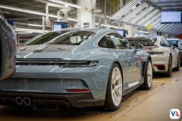 Porsche 911 fabricación versiones especiales planta Zuffenhausen 2024
