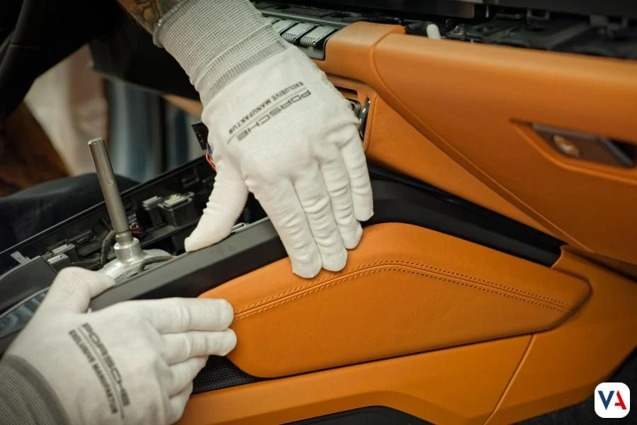 Así nacen las versiones especiales del Porsche 911: ¿Artesanía o tecnología? 3 Porsche 911 fabricación versiones especiales planta Zuffenhausen 2024