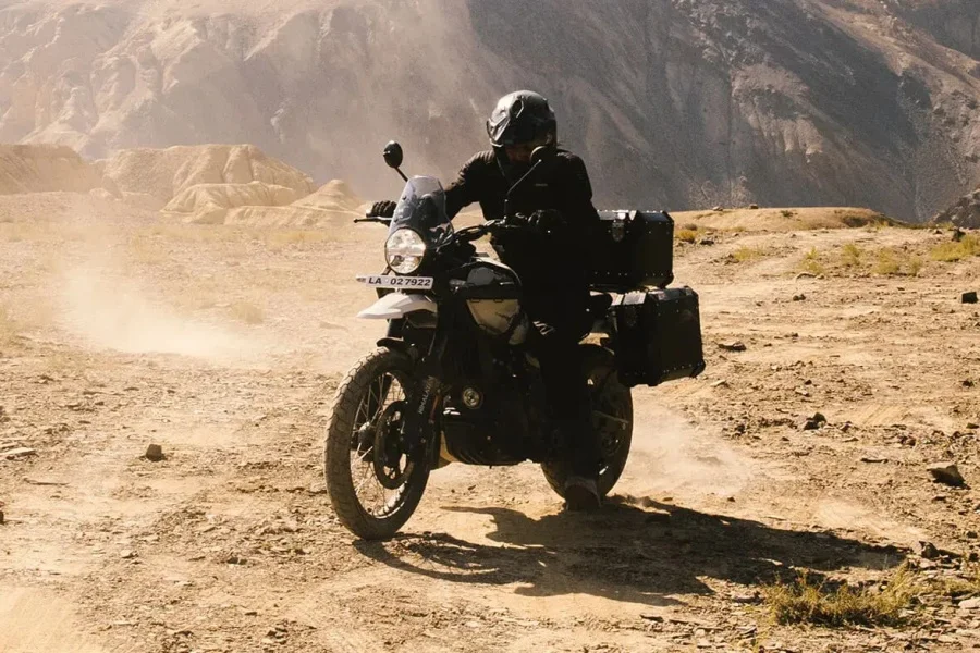 450 cc de aventura: Así es la nueva Royal Enfield Himalayan que llegará a Colombia 5 Royal Enfield Himalayan 450 Colombia