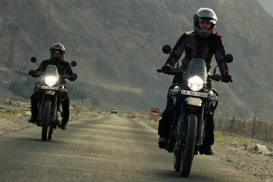 450 cc de aventura: Así es la nueva Royal Enfield Himalayan que llegará a Colombia 2 Royal Enfield Himalayan 450 Colombia