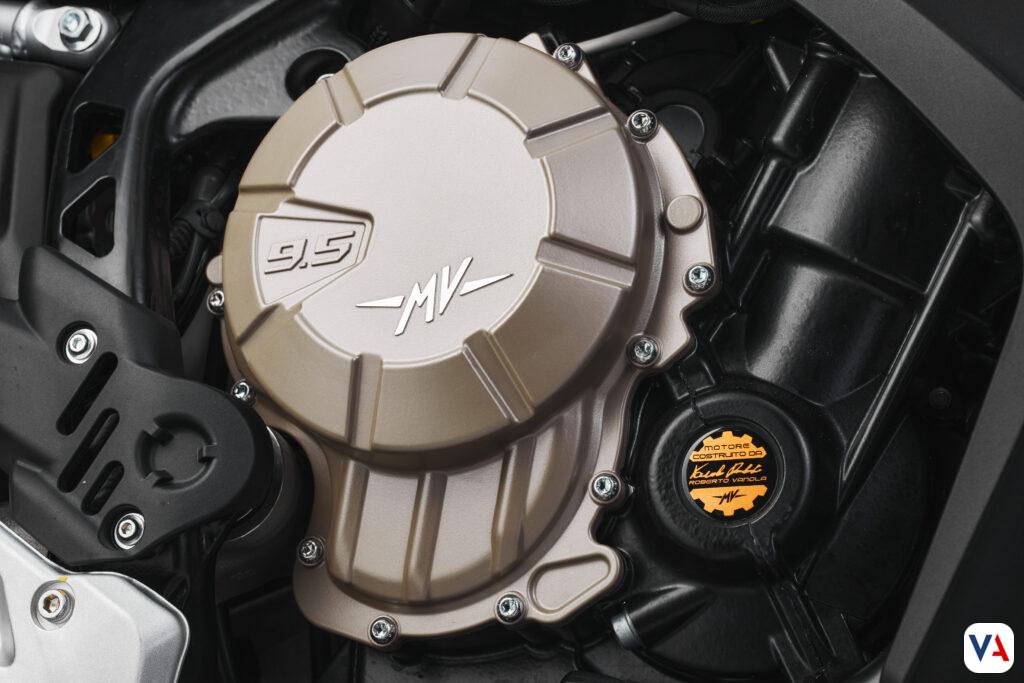 Una edición limitada de lujo llega a Colombia: MV Agusta LXP Orioli 3 MV Agusta LXP Orioli motor