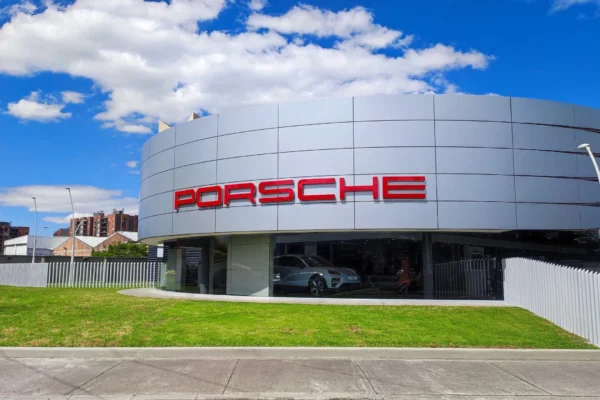 Porsche Center Bogotá 2025