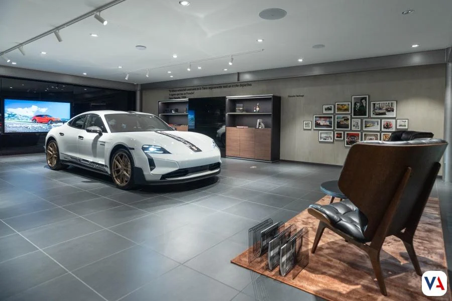 Porsche renovó su concesionario en Bogotá y reabre las puertas al público 5 Porsche renovó su concesionario en Bogotá y reabre las puertas al público -