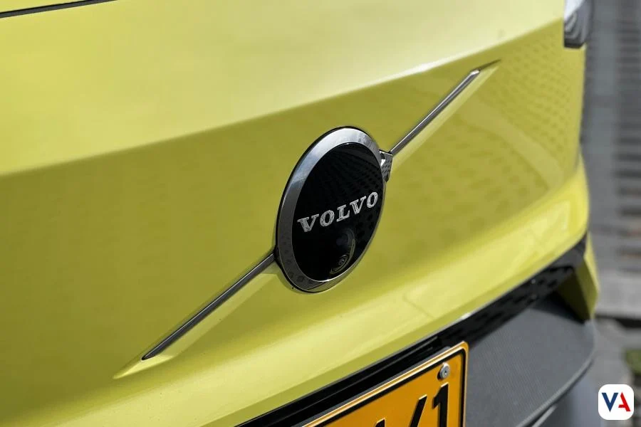 Volvo logo eléctricos