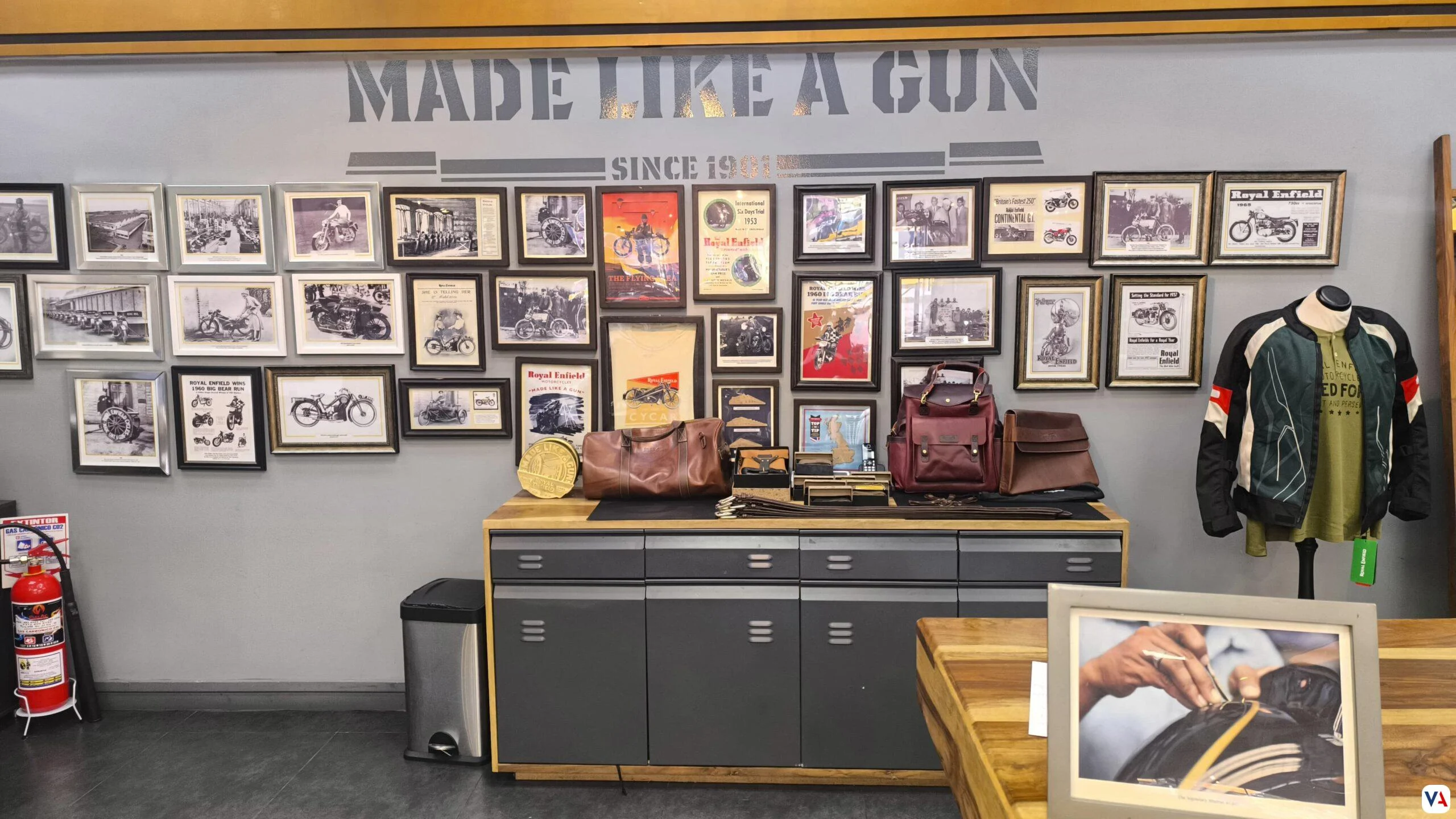 Royal-Enfield-celebra-15-anos-de-historia-en-Colombia