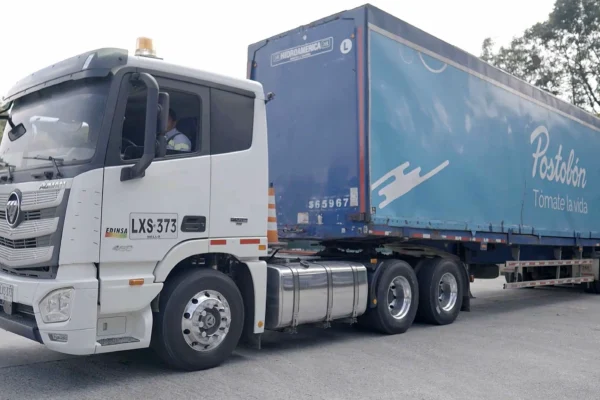 TRACTOCAMION-HIDROGENO