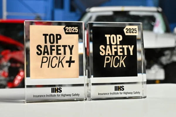 Awards Top Safety Pick+ , Top Safety Pick