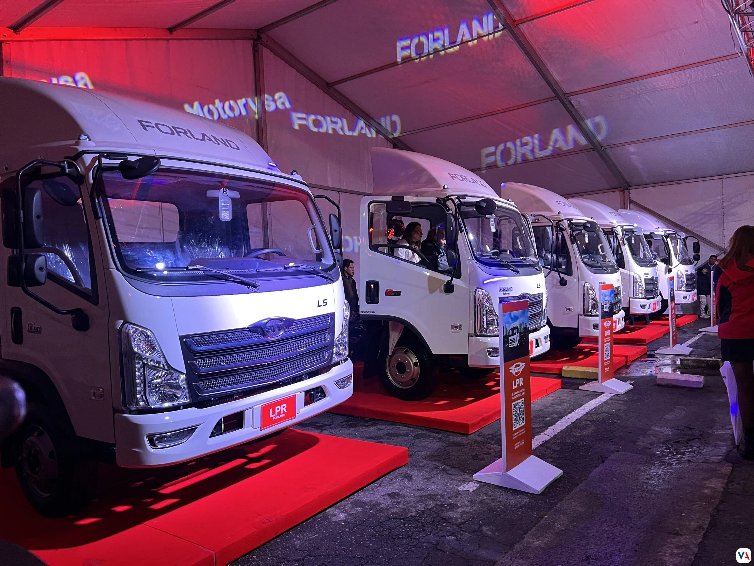 Forland: La nueva fuerza del transporte de carga en Colombia 6 Forland camiones lanzamiento Bogotá