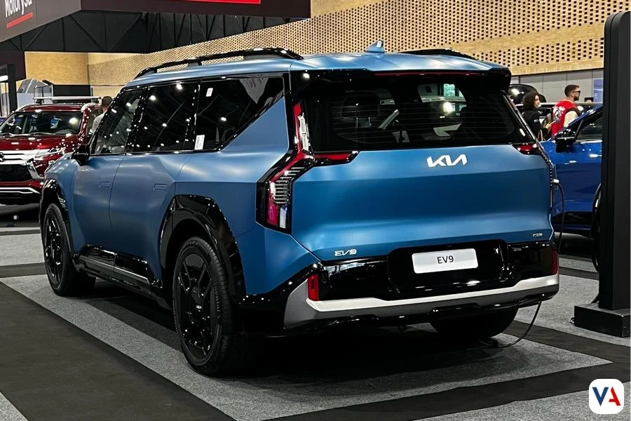 Kia lidera la innovación en vehículos eléctricos con carga inteligente y servicios V2H -