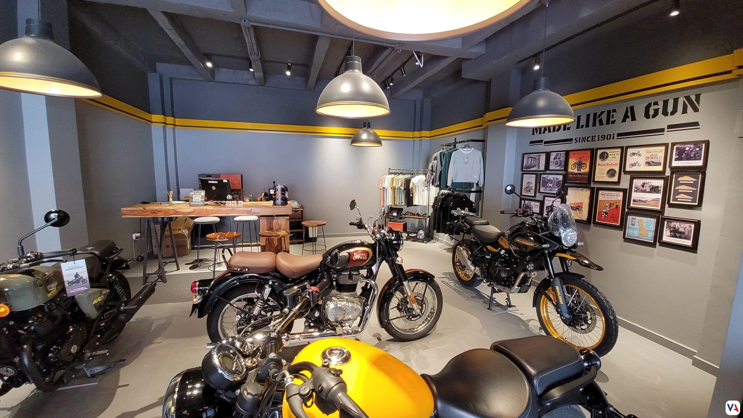 Royal-Enfield-Interno
