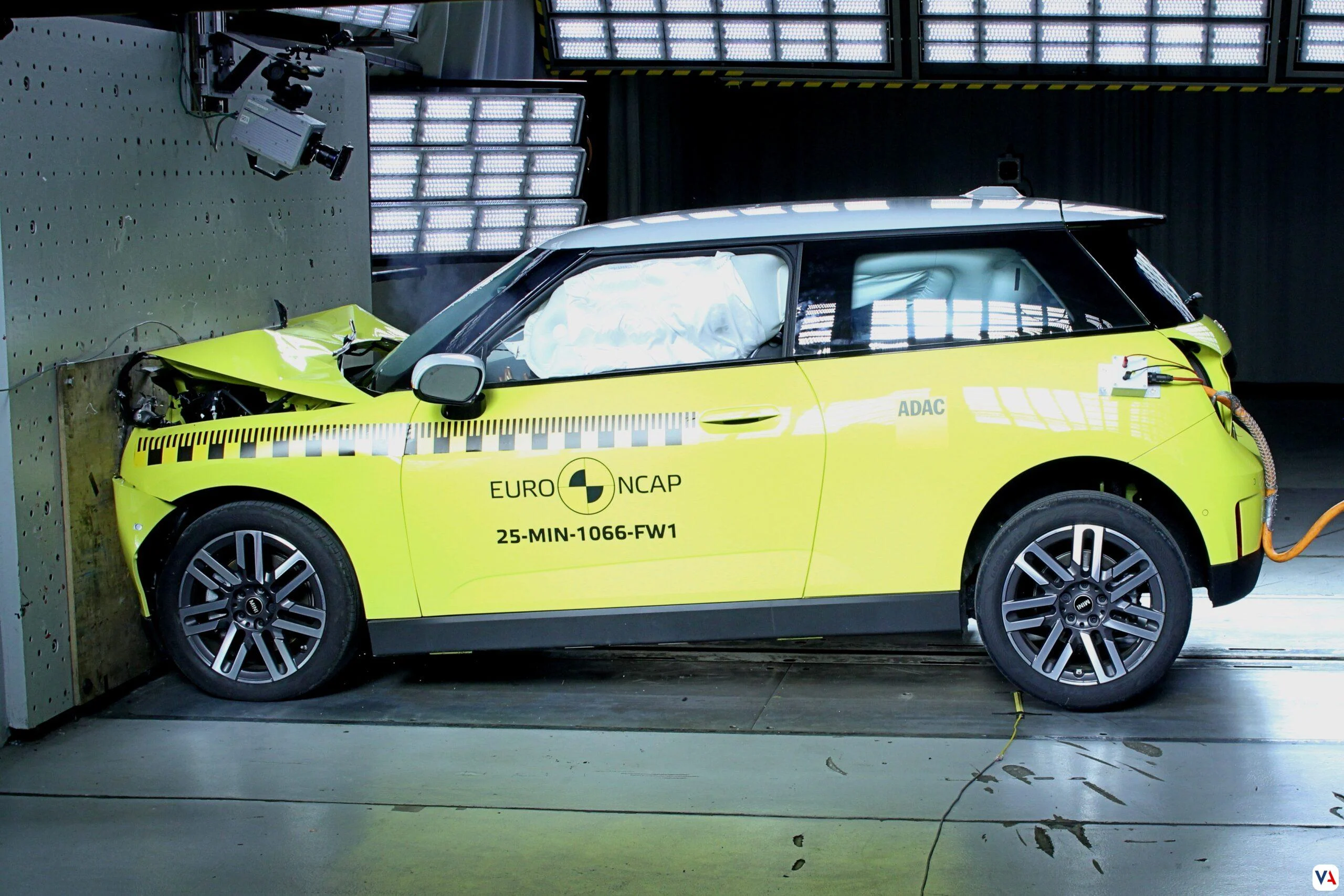 MINI Cooper E Euro NCAP 2025