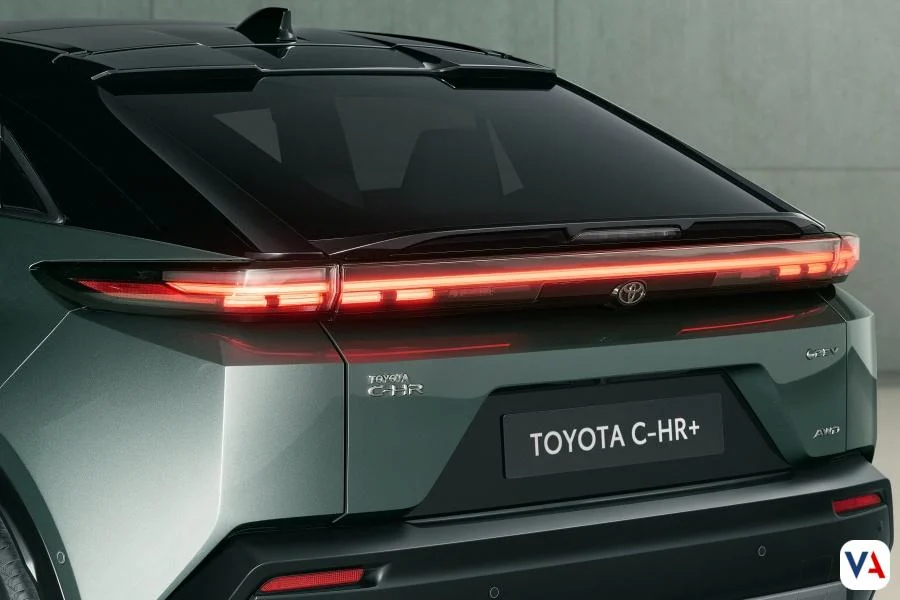 Toyota C-HR Eléctrico: el crossover que le faltaba a la casa japonesa 6 Toyota CH-R+ AWD 2025