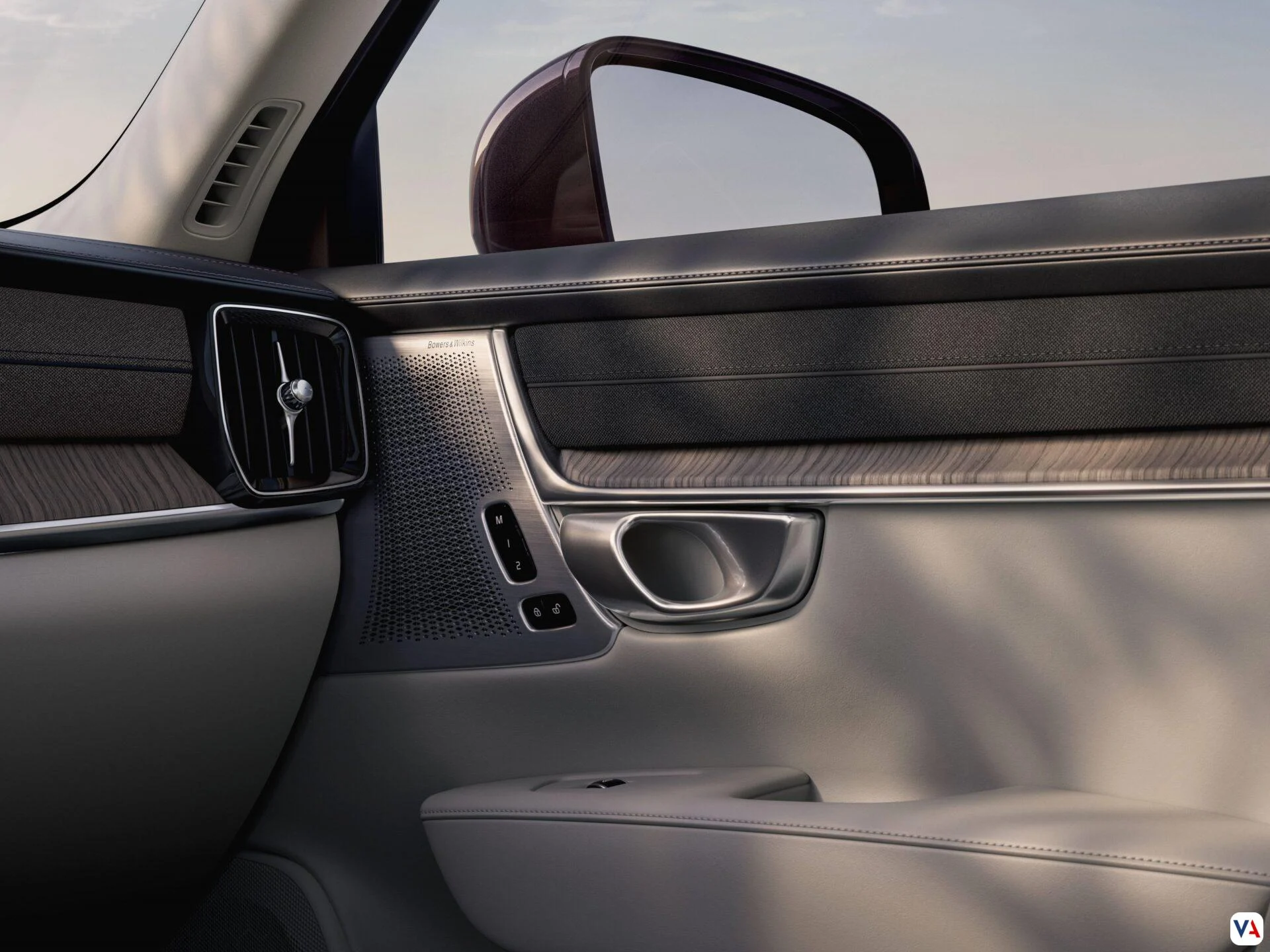 El Nuevo Volvo S90 Híbrido: Lujo y Autonomía Eléctrica 6 Volvo S90 Híbrido