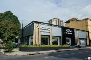 chery vitrina ruedalar