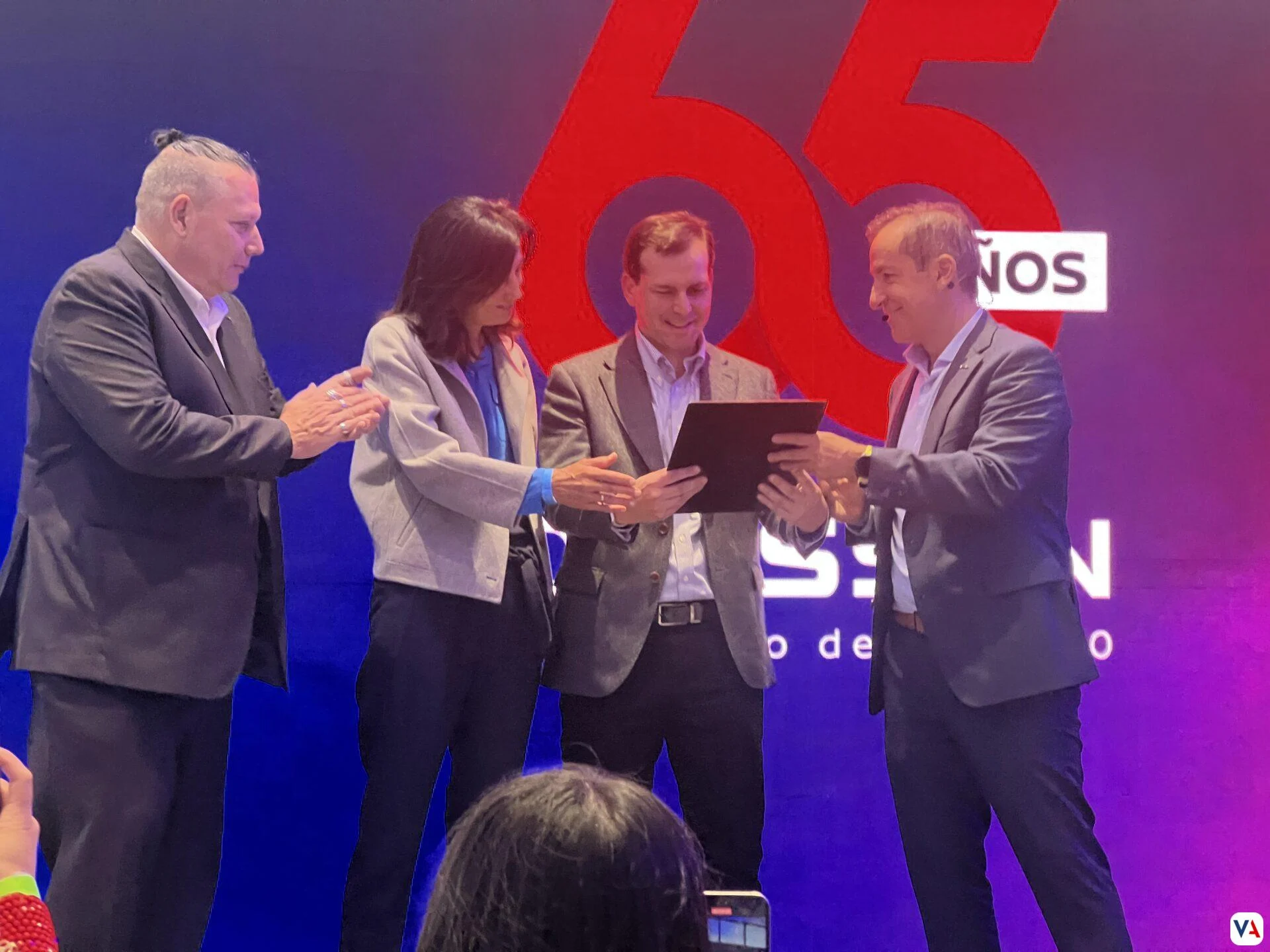 Nissan Morato Bogotá: la increíble vitrina del futuro abre sus puertas 8 Nissan Morato Bogotá