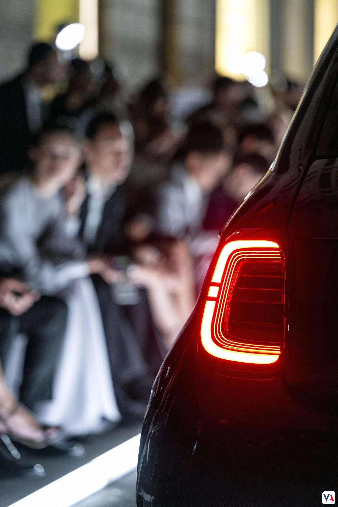 Fiat 500e Giorgio Armani: Ícono de moda y sostenibilidad eléctrica -