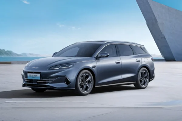 BYD Seal 06 DM-i Wagon Shanghái 2025