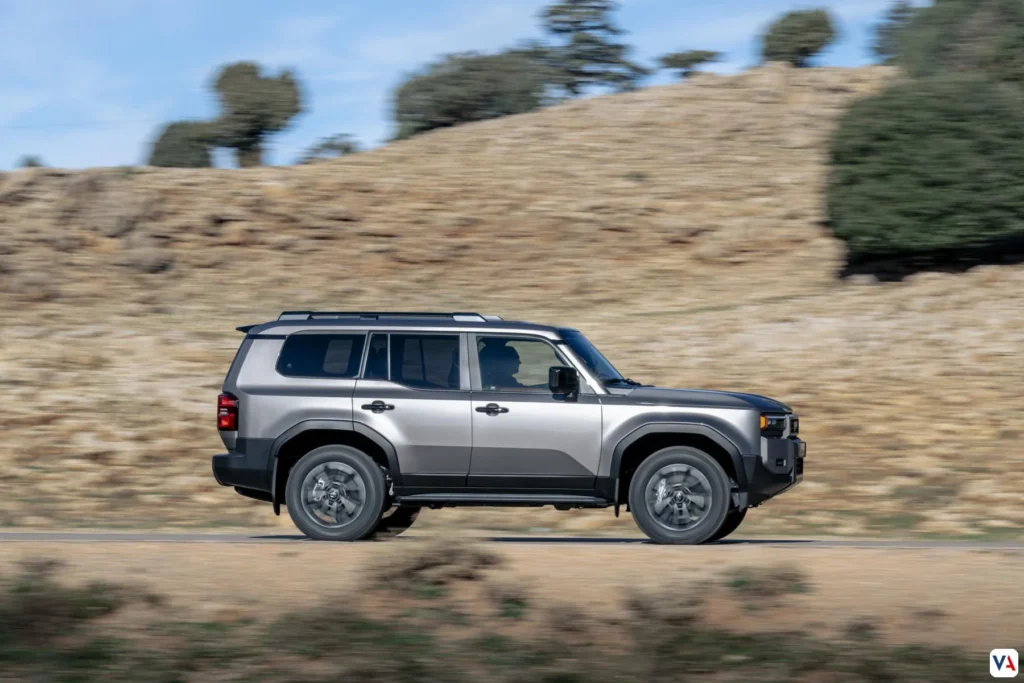 Land Cruiser Hybrid 48V: un poder innovador y superior para la leyenda 5 Land Cruiser Hybrid 48V