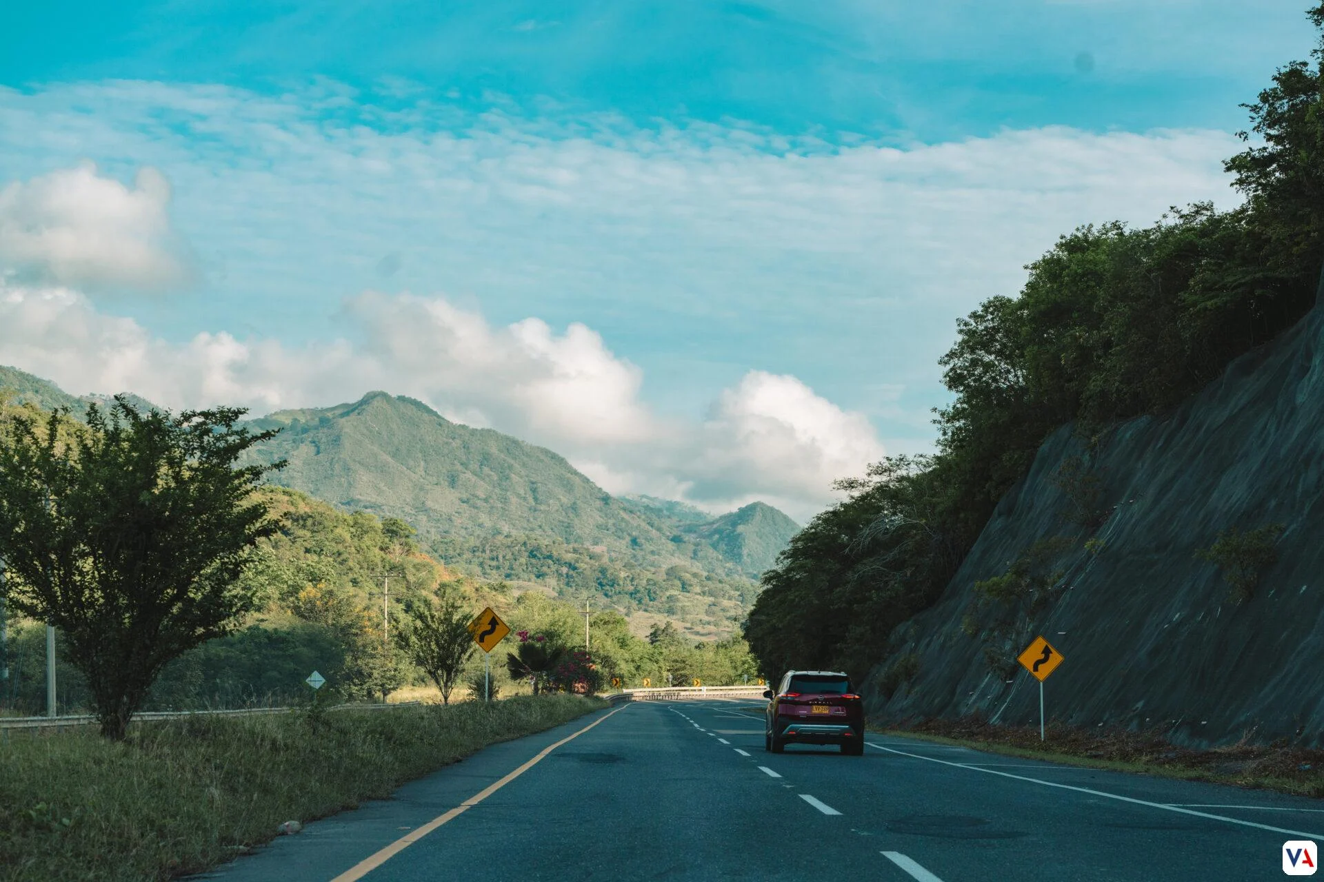 Nissan X-Trail e-POWER en Colombia: la revolución de la conducción eléctrica sin enchufes 2 Nissan X-Trail e-POWER
