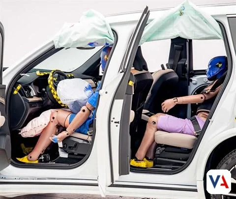 Volvo XC90 Plug-In Hybrid: 90% Calificación 'G' en Pruebas IIHS 🛡️ 5 Volvo XC90 Plug-In Hybrid