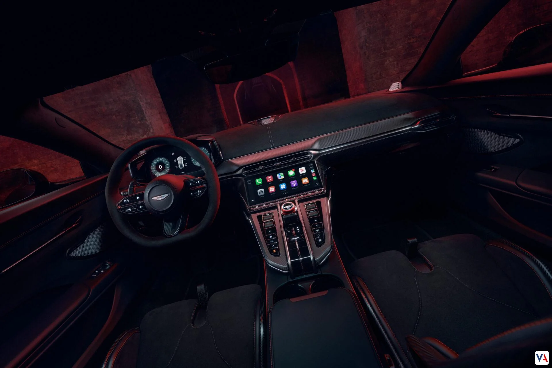 Aston Martin Vantage S