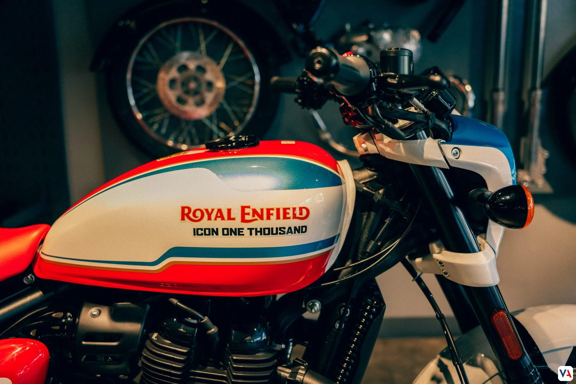 Royal Enfield Shotgun ICON