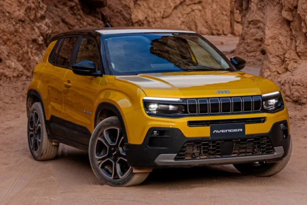 Nuevo Jeep Avenger 2025 lanzamiento Colombia