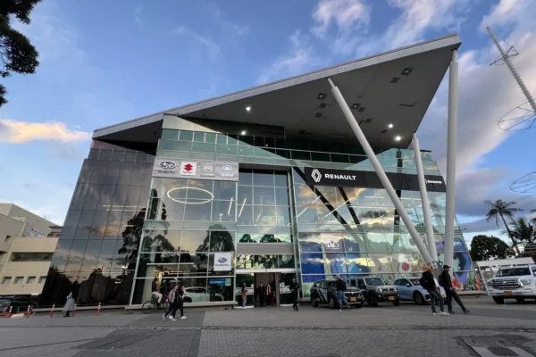 Centro de experiencia automotriz en Bogotá