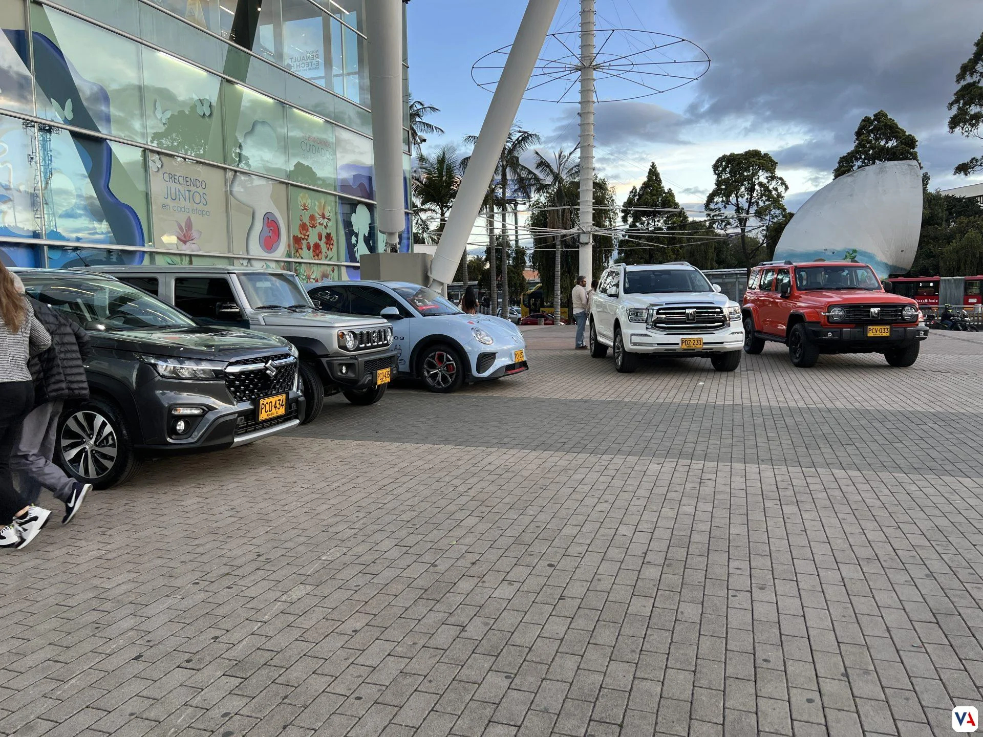 El centro de experiencia automotriz en Bogotá que redefine la compra de vehículos 3 Centro de experiencia automotriz en Bogotá