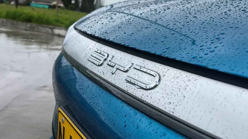 BYD Yuan Plus 2024 test drive en Colombia