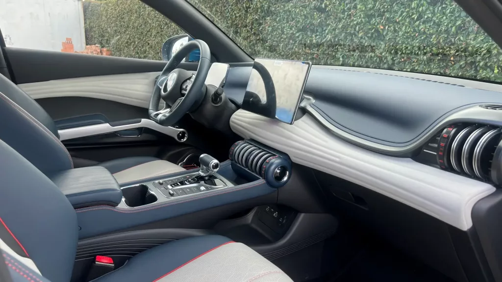 BYD Yuan Plus 2024 test drive en Colombia